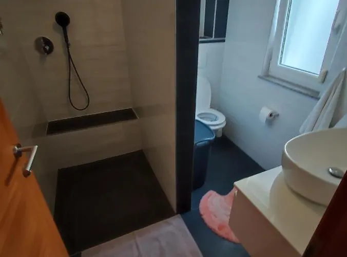 فيلة Sanja I تروغير