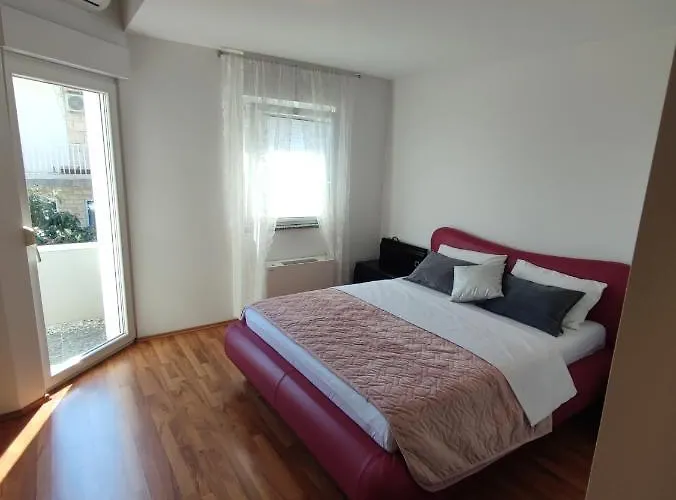 Sanja I Villa Trogir